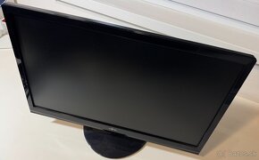 LCD monitory - 3