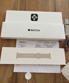 Original Apple watch SE a nabijacka - 3