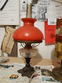 Predam staru petrolejovu lampu so sklom a bez skla - 3
