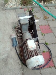 Predám motor s prevodovkou - 3