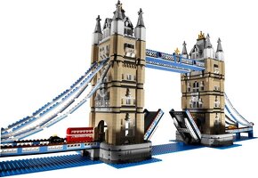 Lego Sculptures 10214 Tower Bridge - 3