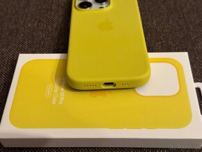 iPhone 16 Pro Silicone Case Star Fruit - 3