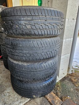 Audi A6 pneu 225/55 R17 - 3