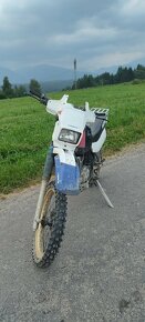 Suzuki DR 600 - 3