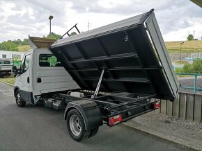 Iveco Daily 3-stranný sklápač 3.0L M6 - 3