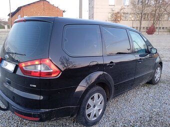 Ford Galaxy - 3