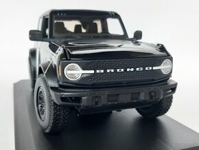 1:18 - Ford Bronco Wildtrak 2-door (2021) - Maisto - 1:18 - 3