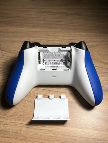 Ovladač xbox series. Shock blue. - 3