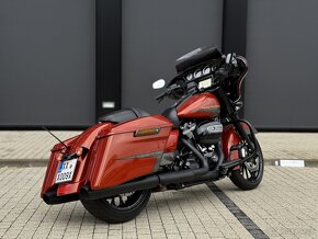 Harley-Davidson Street Glide - 3