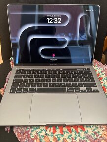 MacBook Pro M2 13” 2022 - 3