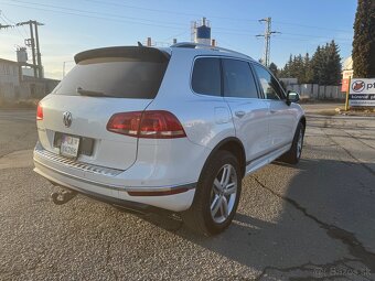 VOLKSWAGEN TOUAREG II 3.0 V6 TDI SCR 262k VZDUCH,R LINE - 3