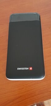 powerbanka SWISSTEN BLACK CORE 30 000 - 3