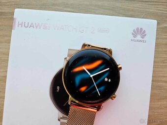 Huawei Watch GT 2 42 mm Rose Gold, top, zaruka - 3