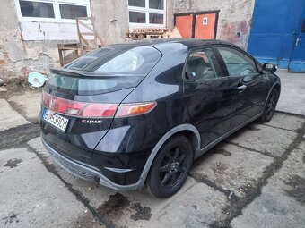 Honda Civic 1.4 benzín 61KW - 3