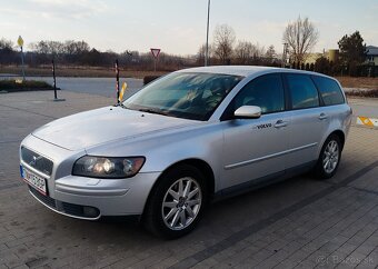 Volvo V50 - 3