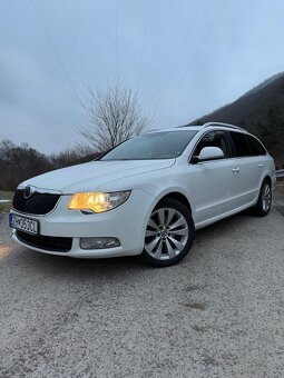 Škoda Superb 2.0 TDi DSG - 3