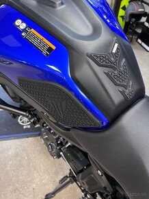 Yamaha MT 07 Modra - 3