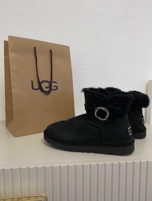 UGG čierne snehule - 3