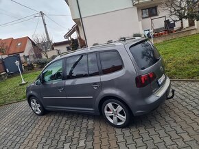 Volkswagen Touran 2.0 tdi 125kw dsg - 3