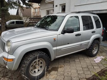 Jeep Cherokee - 3