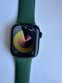 Apple Watch Series 7 41 mm Zelený hliník s listovo zeleným š - 3