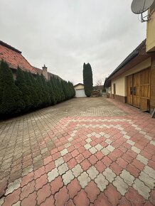 Predáme rodinný dom v centre obce Trenčianske Stankovce - 3