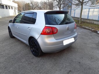 Volkswagen Golf 5 1.9TDI - 3