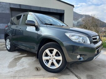 Toyota RAV4 2.2 D-4D 135k-4x4-r.v2008 - 3