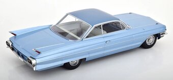 CADILLAC Series 62 Coupe DeVille /1961/ , 1:18 , KK SCALE - 3