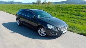 Volvo V60 NOVÁ STK - 3