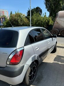 Kia Rio 1.5 CRDI - 3