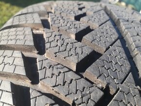 215/55 r17 zimne pneumatiky - 3