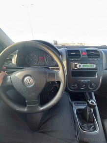 Predám vymením golf 5 1.9tdi 66kw 2006 - 3