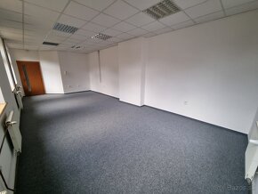 Nádherná kancelária 36m² - Hradbová ul. 11 v centre KE - 3