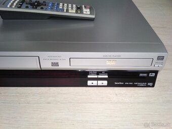 Panasonic NV-VP33 - Combo VHS a DVD - 3