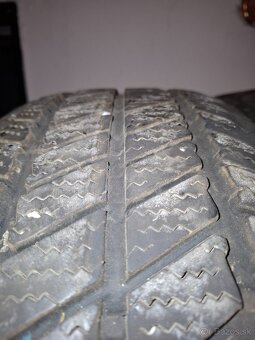 235/65 r16 C - 3