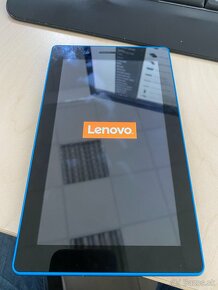 Lenovo TB3-710F - 3