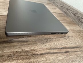 MacBook Pro 16 M1 Pro - 3