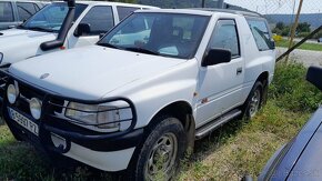 Opel Frontera 2.8 td isuzu motor  bez  Korozie,španiel - 3