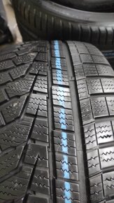 Hankook 215/60r16 zimné - 3