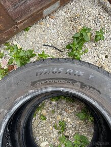 Predám zimné pneumatiky 2x Matador 195/65R15 - 3