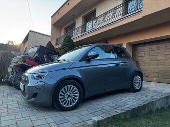 FIAT 500e rok 2022 10 000km 11 138€ bez DPH - 3