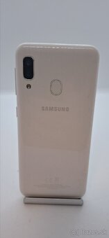 Predám telefón Samsung Galaxy A20e dvojitý SIM - 3