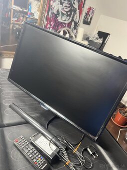 Monitor SAMSUNG LT24E390 - 3