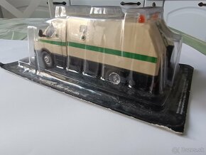 1:43 Gaz 3302 Ratnik -prevoz peňazí - 3