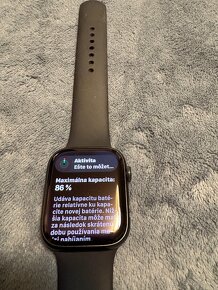 Apple Watch 8 45mm - 3