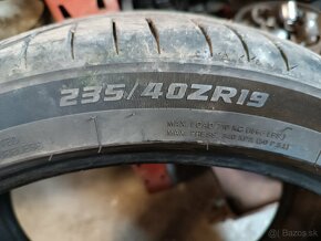 Letné pneumatiky 235/40R19 - 3