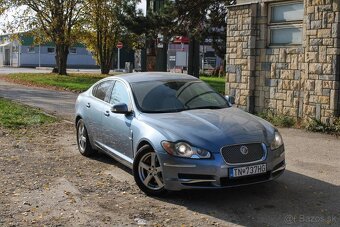 Jaguar XF 2.7D V6, 152kW, Premium Luxury - 3