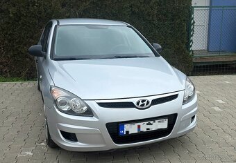 Hyundai i30 1.4 16V Comfort Najazdené: 97-tis. - 3