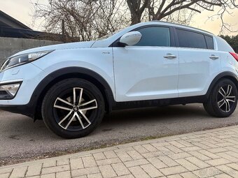 KIA sportage 4x4 135kw - 3